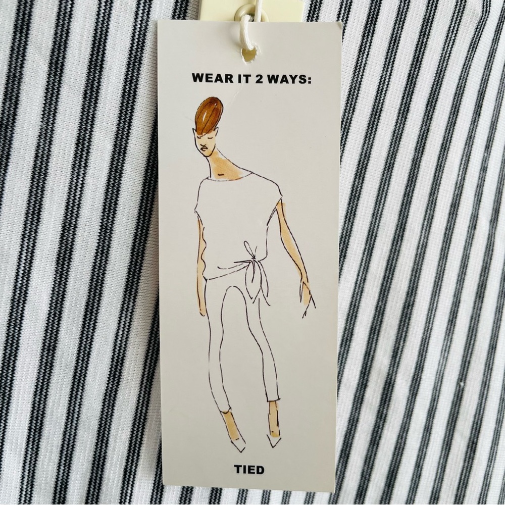 Max Studio Tie-Front Short Sleeve Top/Tunic - Picture 11 of 13